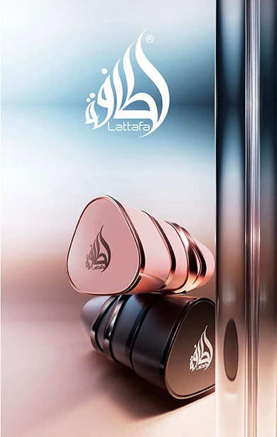 Lattafa luxus parfümök elegáns fekete és rózsaarany üvegben – prémium illatok online vásárláshoz.